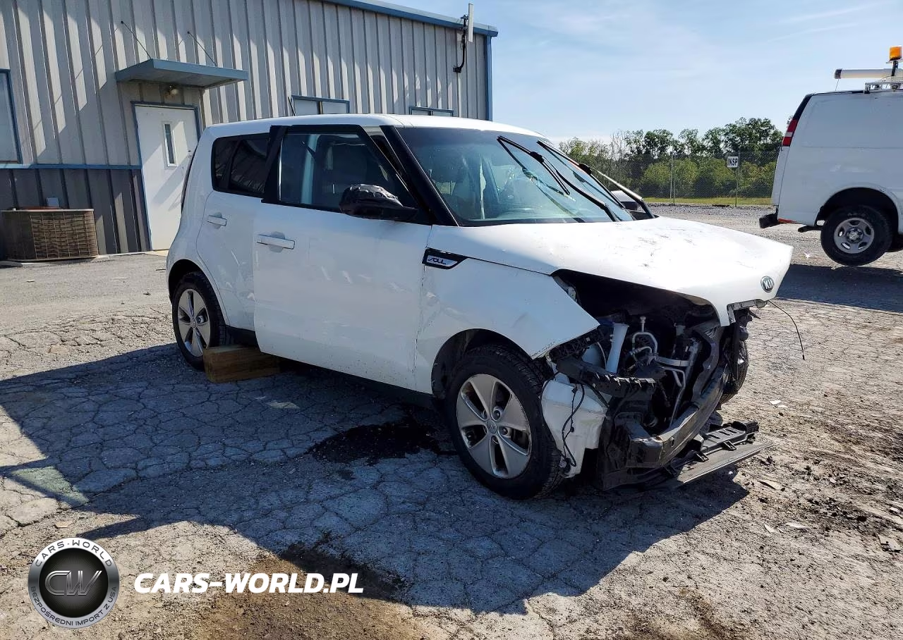 2015 Kia Soul + VIN:KNDJP3A50F7222355 - 4