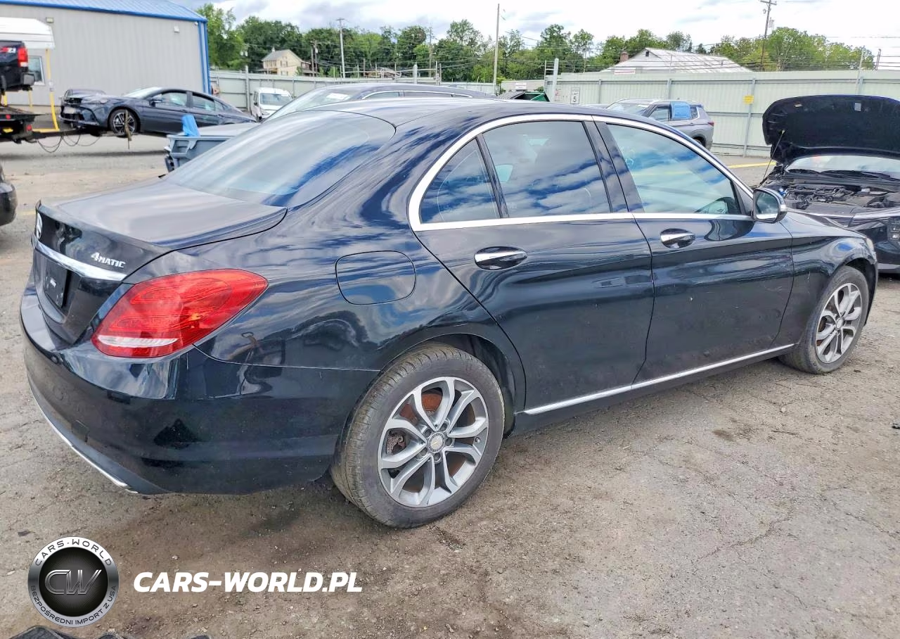 2015 Mercedes-Benz C 300 4Matic VIN:55SWF4KB0FU085011 - 3