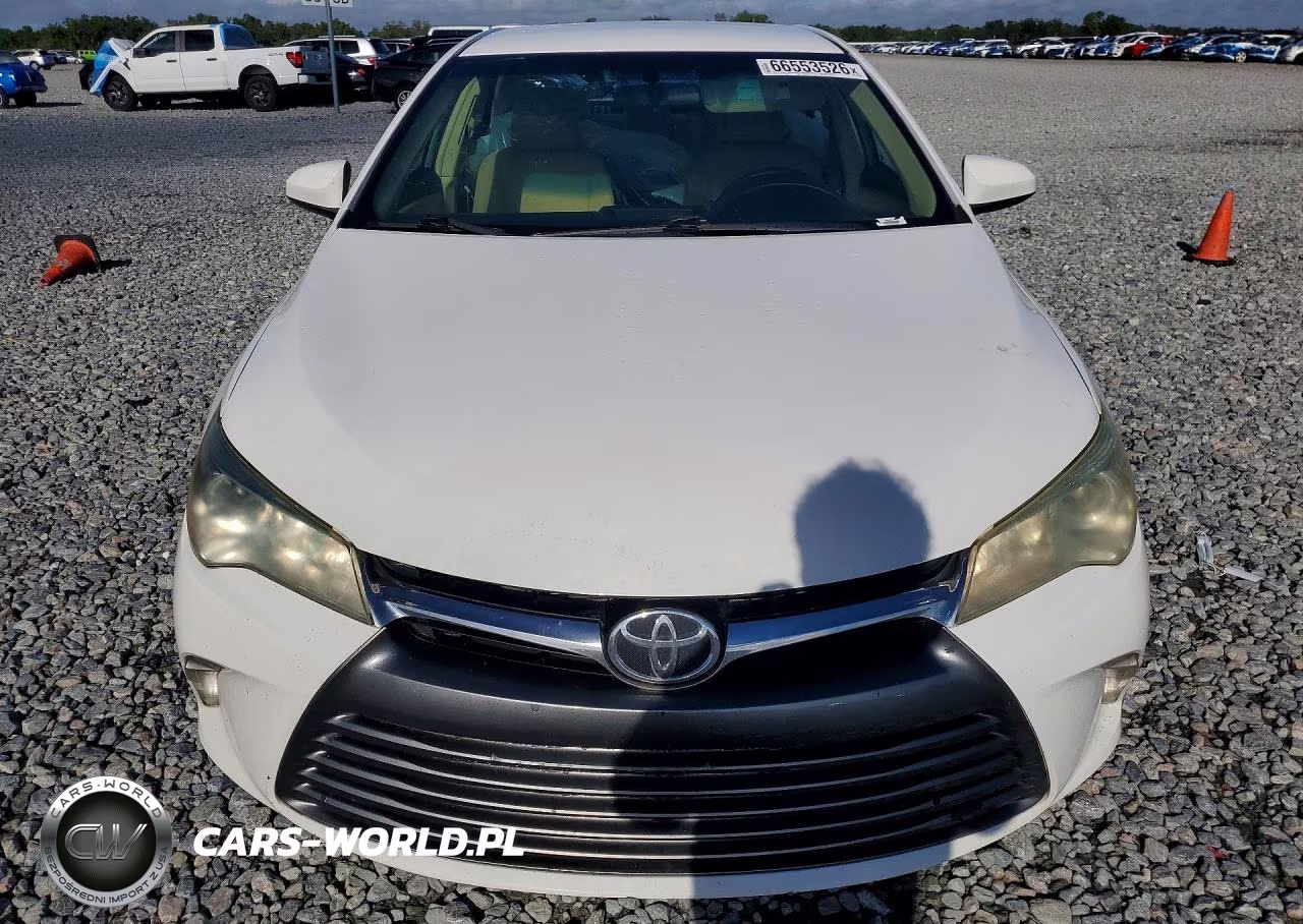 2015 Toyota Camry Le VIN:4T1BF1FK2FU081277 - 5