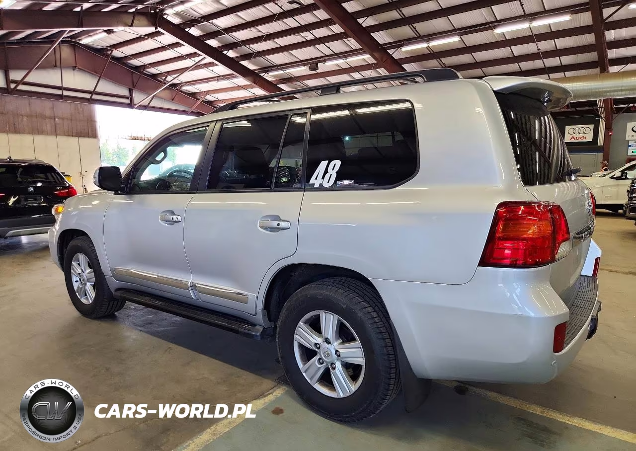 2015 Toyota Land Cruiser Base VIN:JTMHY7AJ4F4034763 - 2