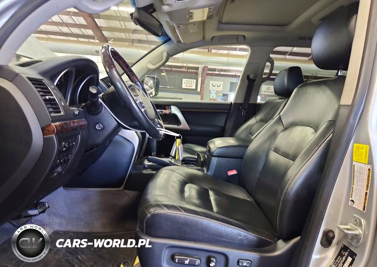 2015 Toyota Land Cruiser Base VIN:JTMHY7AJ4F4034763 - 7