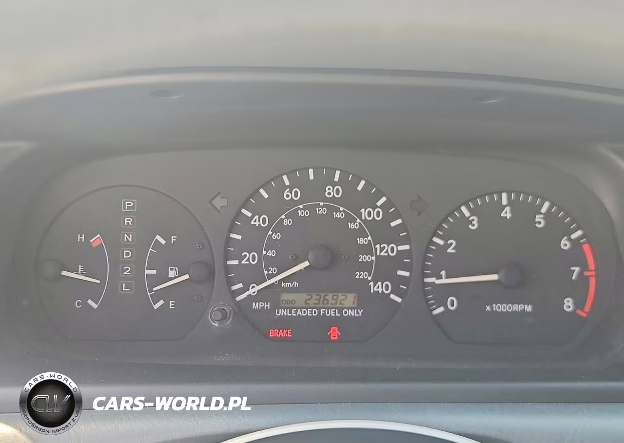1999 Toyota Camry Le VIN:4T1BG22K4XU585016 - 9