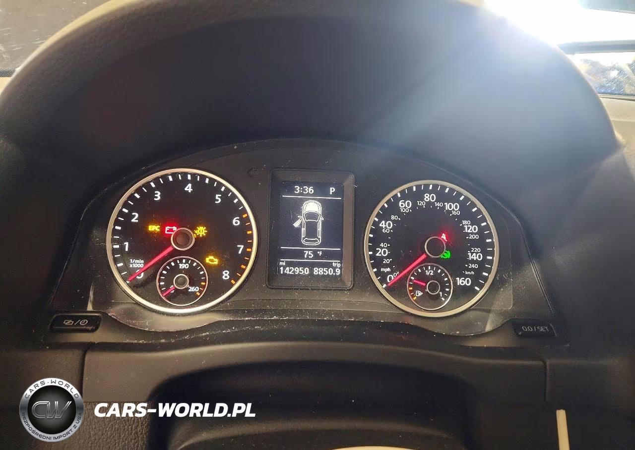 2017 Volkswagen Tiguan S VIN:WVGAV7AXXHK019399 - 9