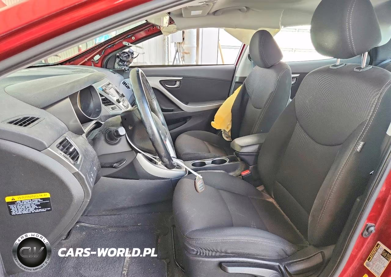 2016 Hyundai Elantra Value Edition VIN:5NPDH4AE2GH761931 - 7