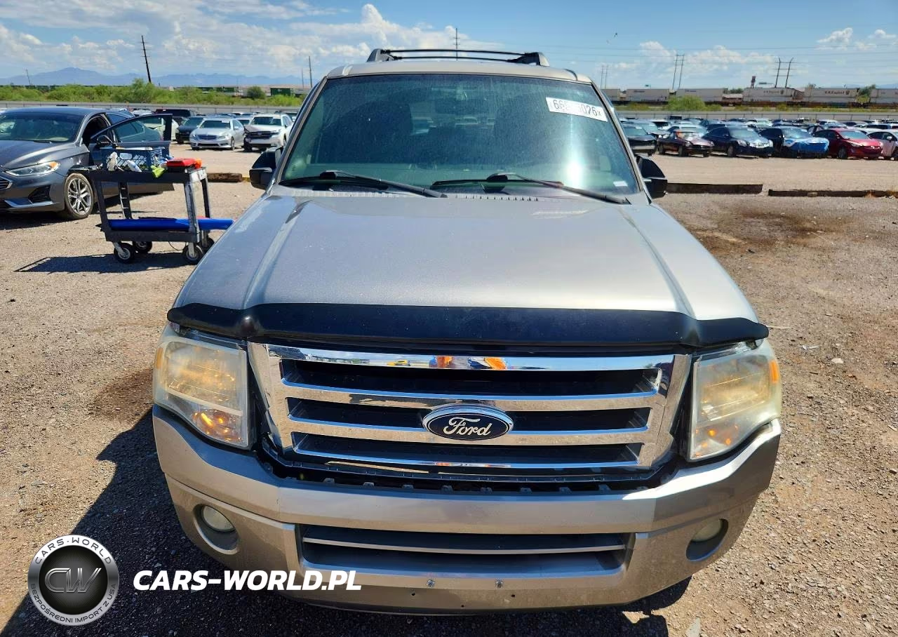 2009 Ford Expedition Xlt VIN:1FMFU15569LA02075 - 5