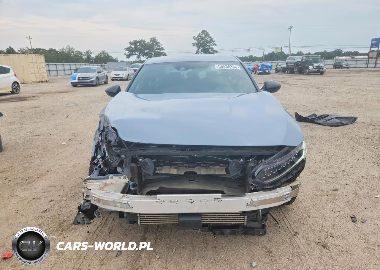 2022 Honda Accord Sport VIN:1HGCV1F30NA108840 - 5