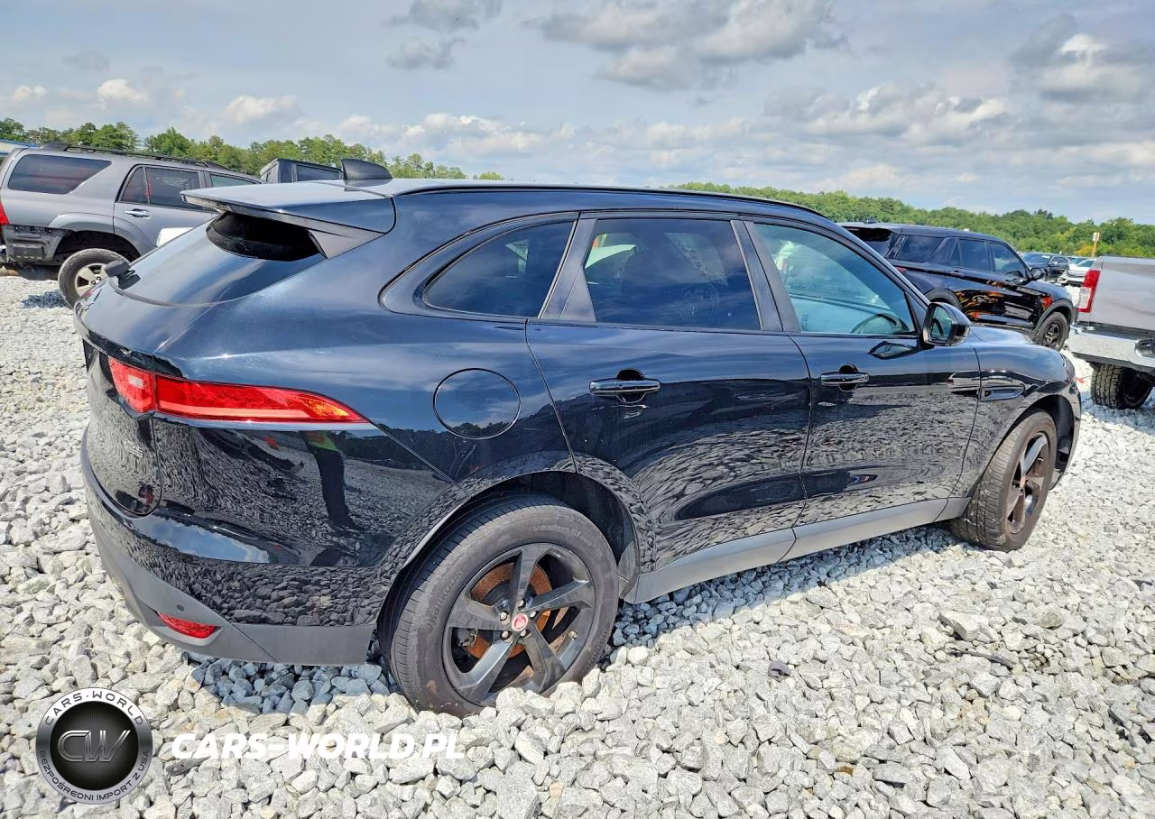 2020 Jaguar F-Pace Premium VIN:SADCJ2FXXLA618696 - 3