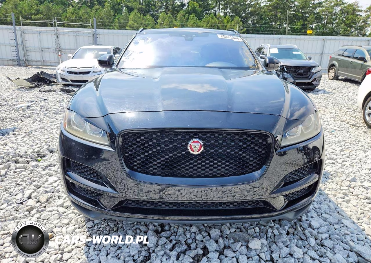 2020 Jaguar F-Pace Premium VIN:SADCJ2FXXLA618696 - 5