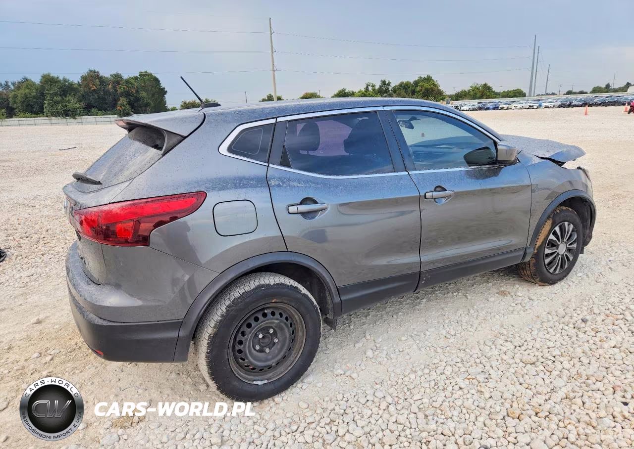 2018 Nissan Rogue Sport S VIN:JN1BJ1CP8JW184125 - 3