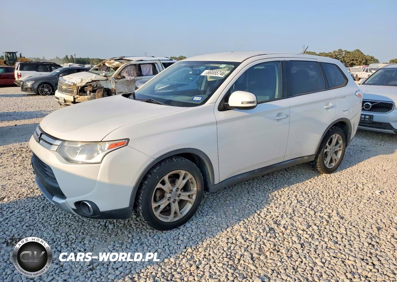2015 Mitsubishi Outlander Se – zdjęcie 1 z 13