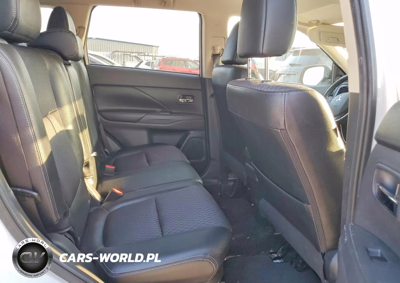2015 Mitsubishi Outlander Se VIN:JA4AD3A33FZ003282 - 11