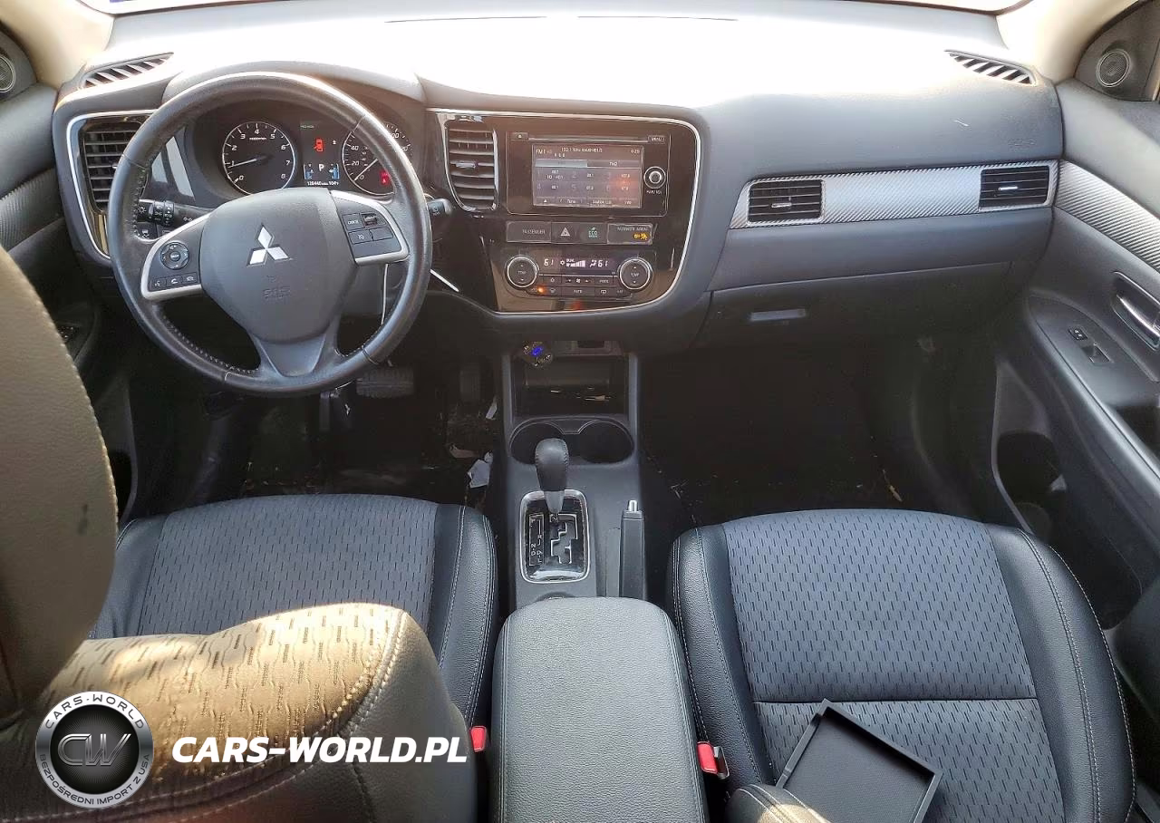 2015 Mitsubishi Outlander Se VIN:JA4AD3A33FZ003282 - 8