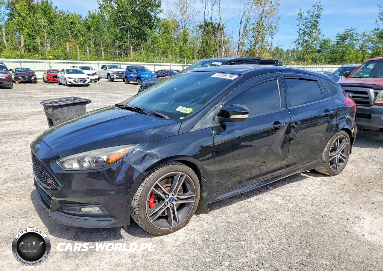 2017 Ford Focus St – zdjęcie 1 z 12