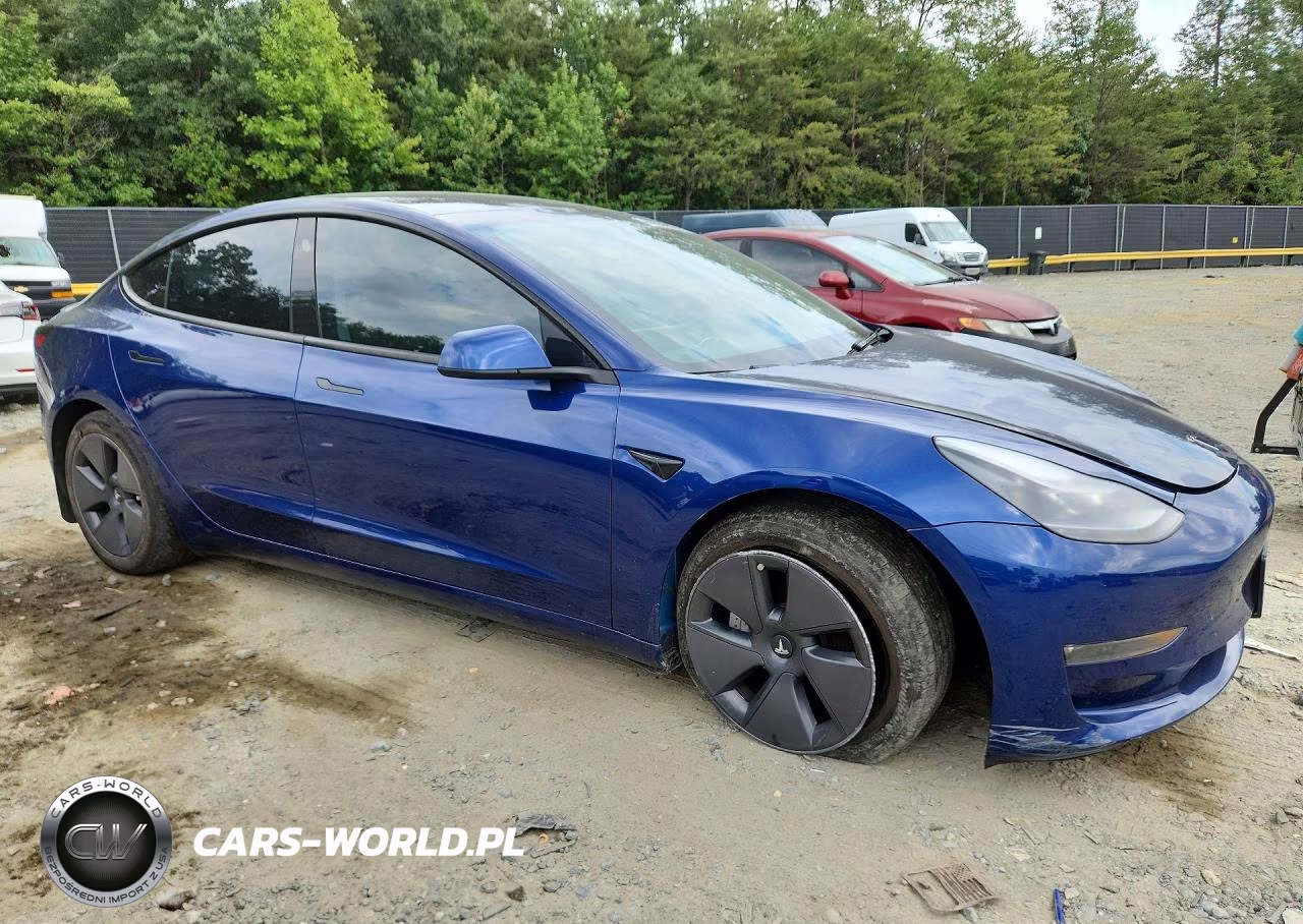 2023 Tesla Model 3 VIN:5YJ3E1EB9PF635356 - 4