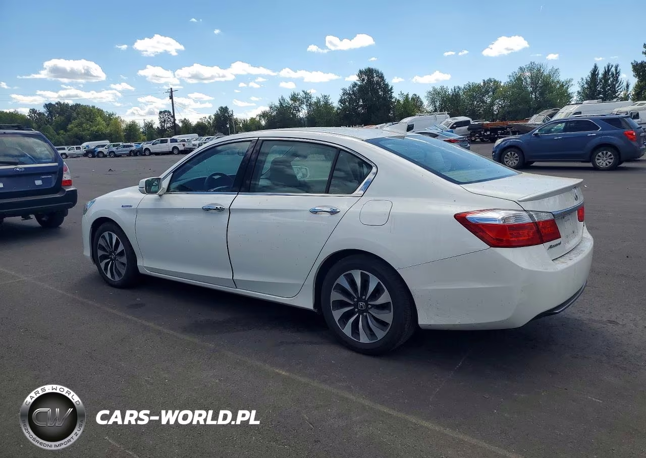 2015 Honda Accord Hybrid VIN:1HGCR6F31FA008703 - 2
