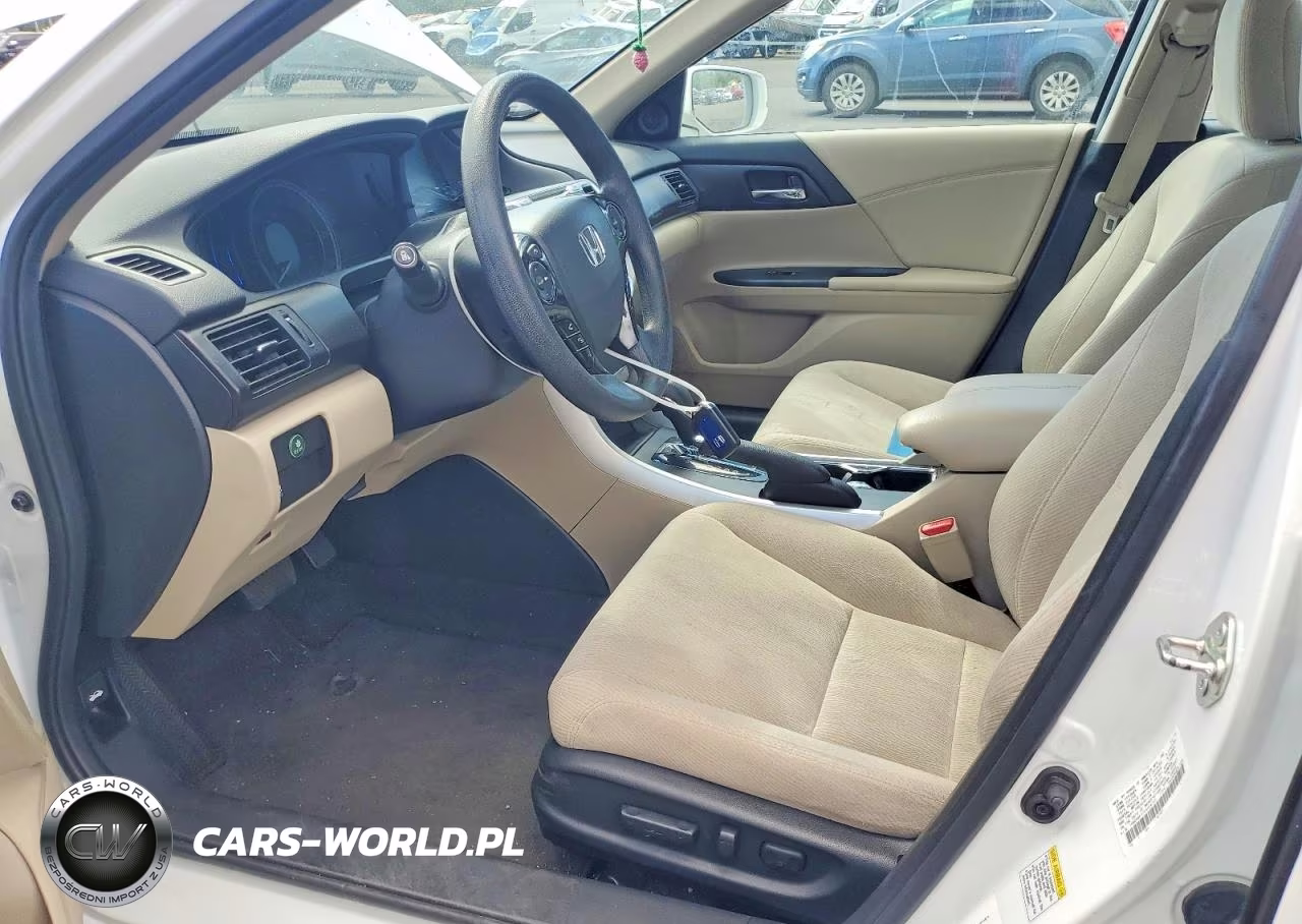 2015 Honda Accord Hybrid VIN:1HGCR6F31FA008703 - 7