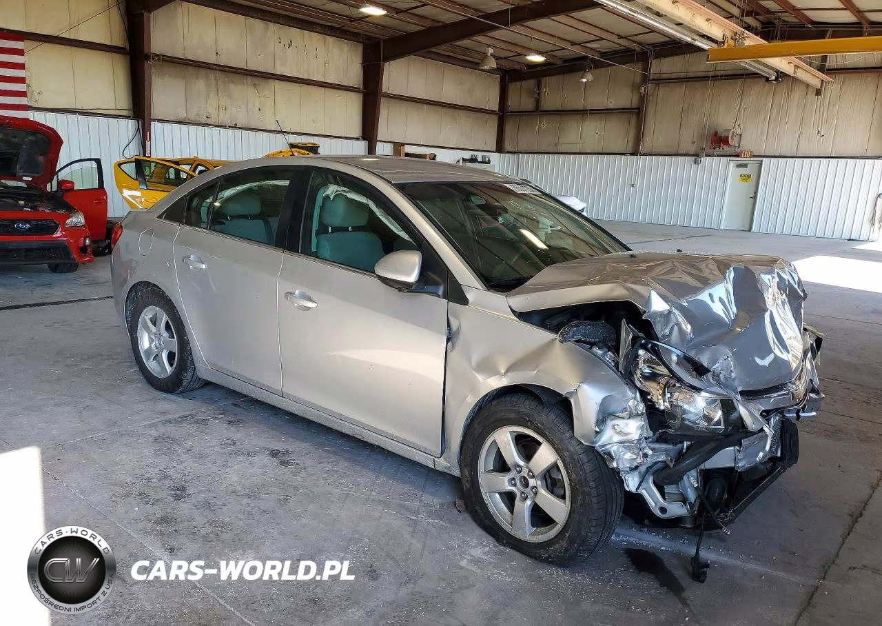 2015 Chevrolet Cruze Lt VIN:1G1PC5SB0F7209135 - 4