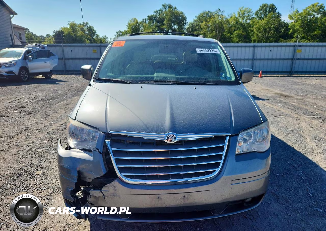2009 Chrysler Town & Country Touring VIN:2A8HR54149R639759 - 5
