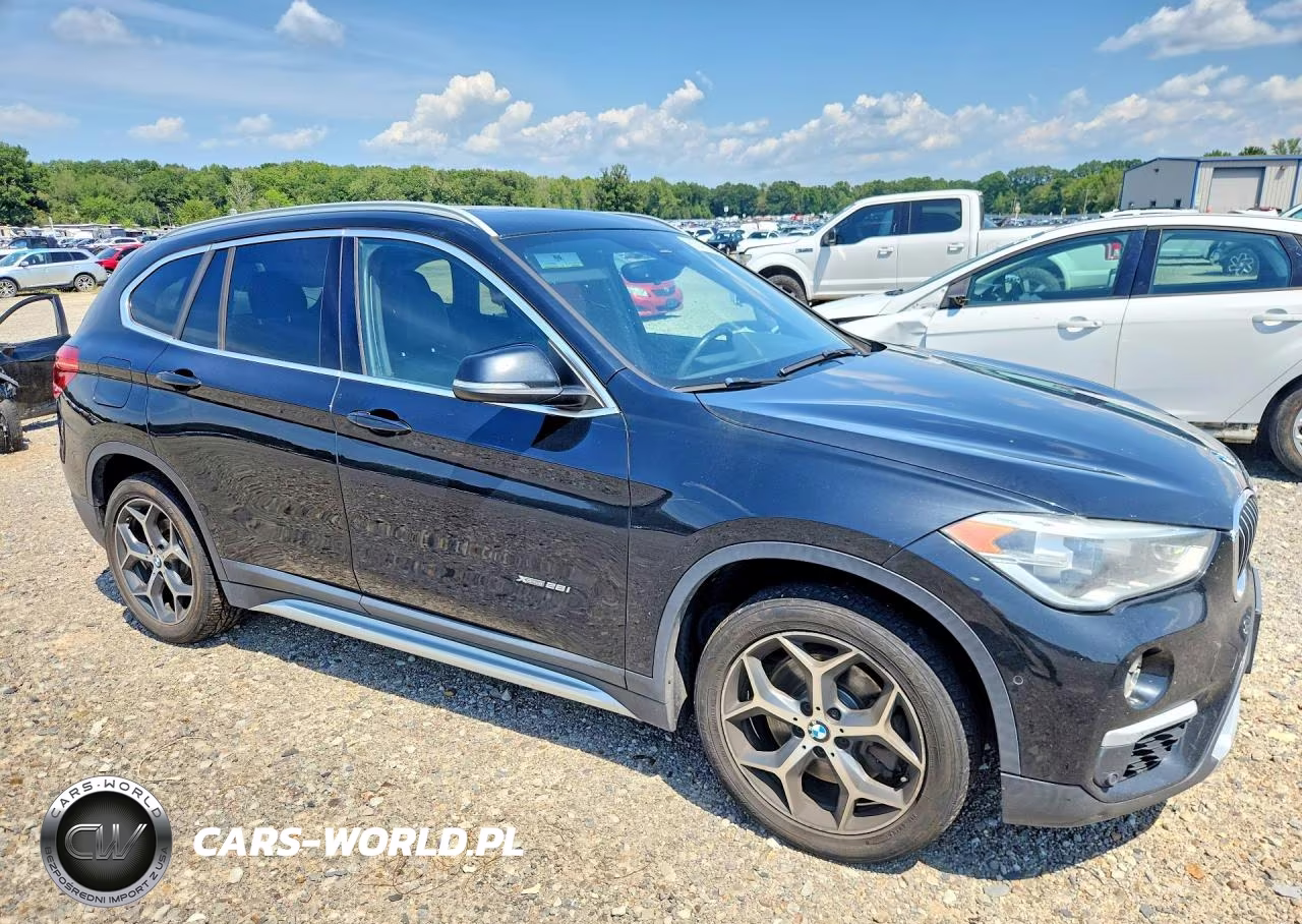 2017 BMW X1 xDrive28I VIN:WBXHT3Z39H4A65769 - 4