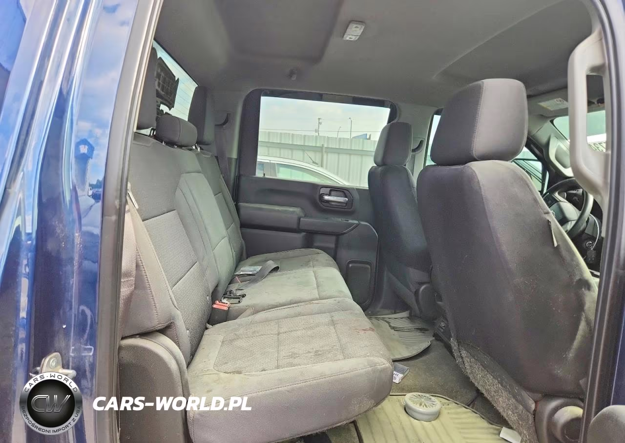 2022 Chevrolet Silverado K2500 Custom VIN:1GC4YME7XNF146594 - 10