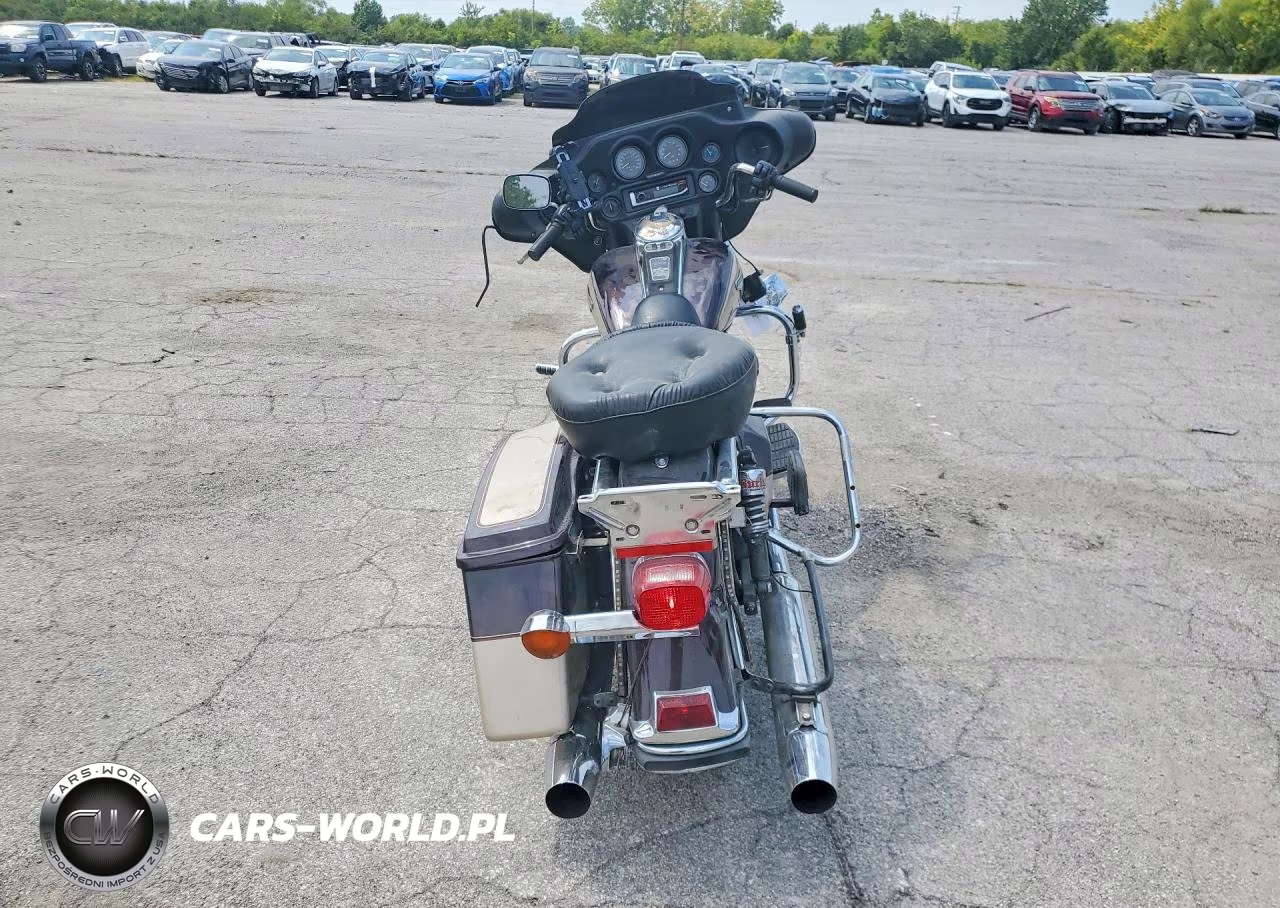 1998 Harley-Davidson Flhtcui Anniversary VIN:1HD1FCR45WY628316 - 4
