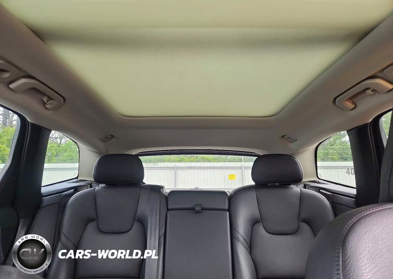 2022 Volvo Xc60 B5 Momentum VIN:YV4L12RK1N1080059 - 10