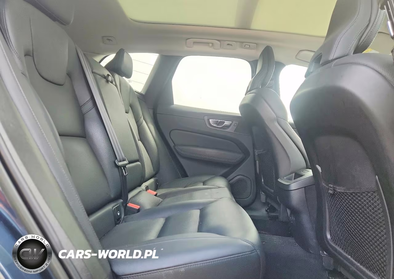 2022 Volvo Xc60 B5 Momentum VIN:YV4L12RK1N1080059 - 11