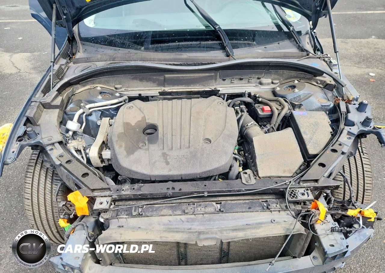 2022 Volvo Xc60 B5 Momentum VIN:YV4L12RK1N1080059 - 12