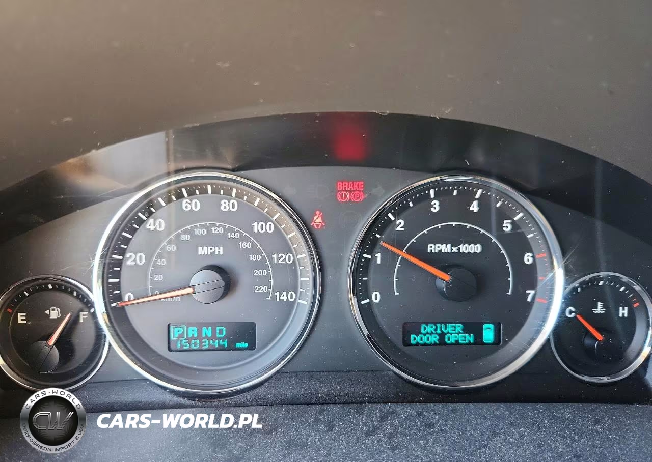 2007 Jeep Commander VIN:1J8HG48K27C611466 - 9