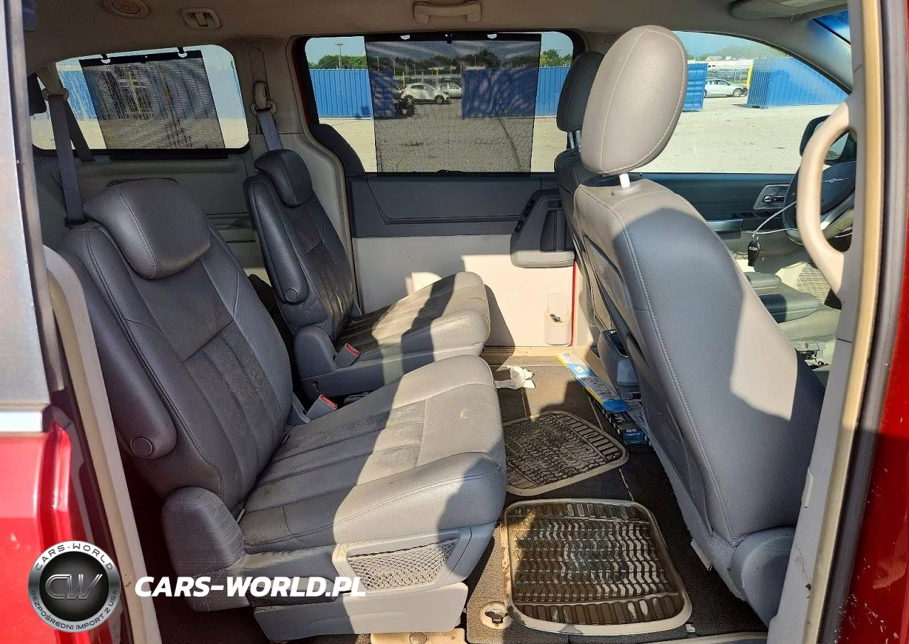 2008 Chrysler Town & Country Touring VIN:2A8HR54P58R635707 - 11