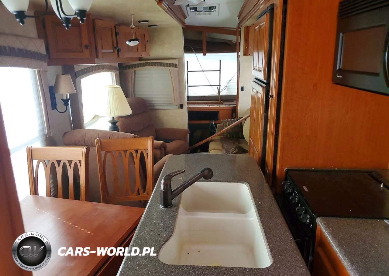 2010 Forest River Cardinal Camper VIN:4X4FCAM20AG096296 - 6