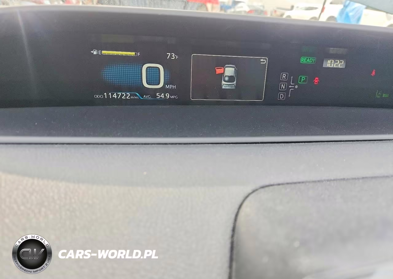 2017 Toyota Prius Four VIN:JTDKARFU1H3052140 - 9