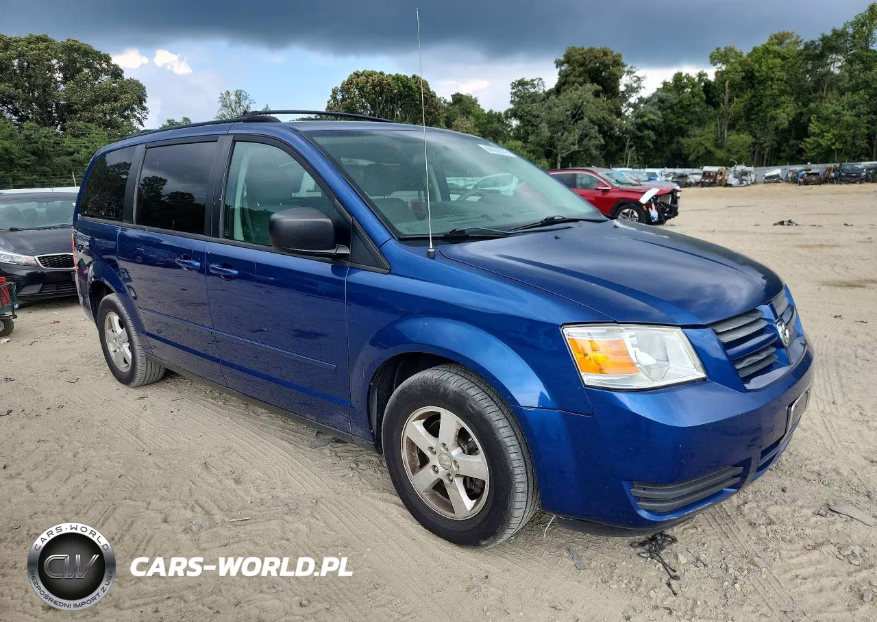 2010 Dodge Grand Caravan Hero VIN:2D4RN3D14AR499036 - 4