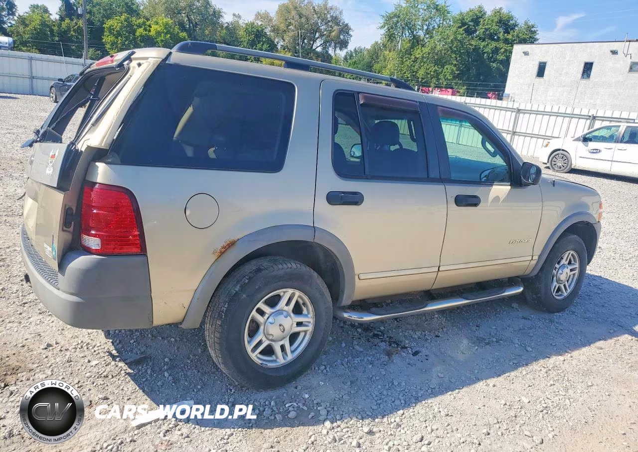 2002 Ford Explorer Xls VIN:1FMZU72E72UC70878 - 3