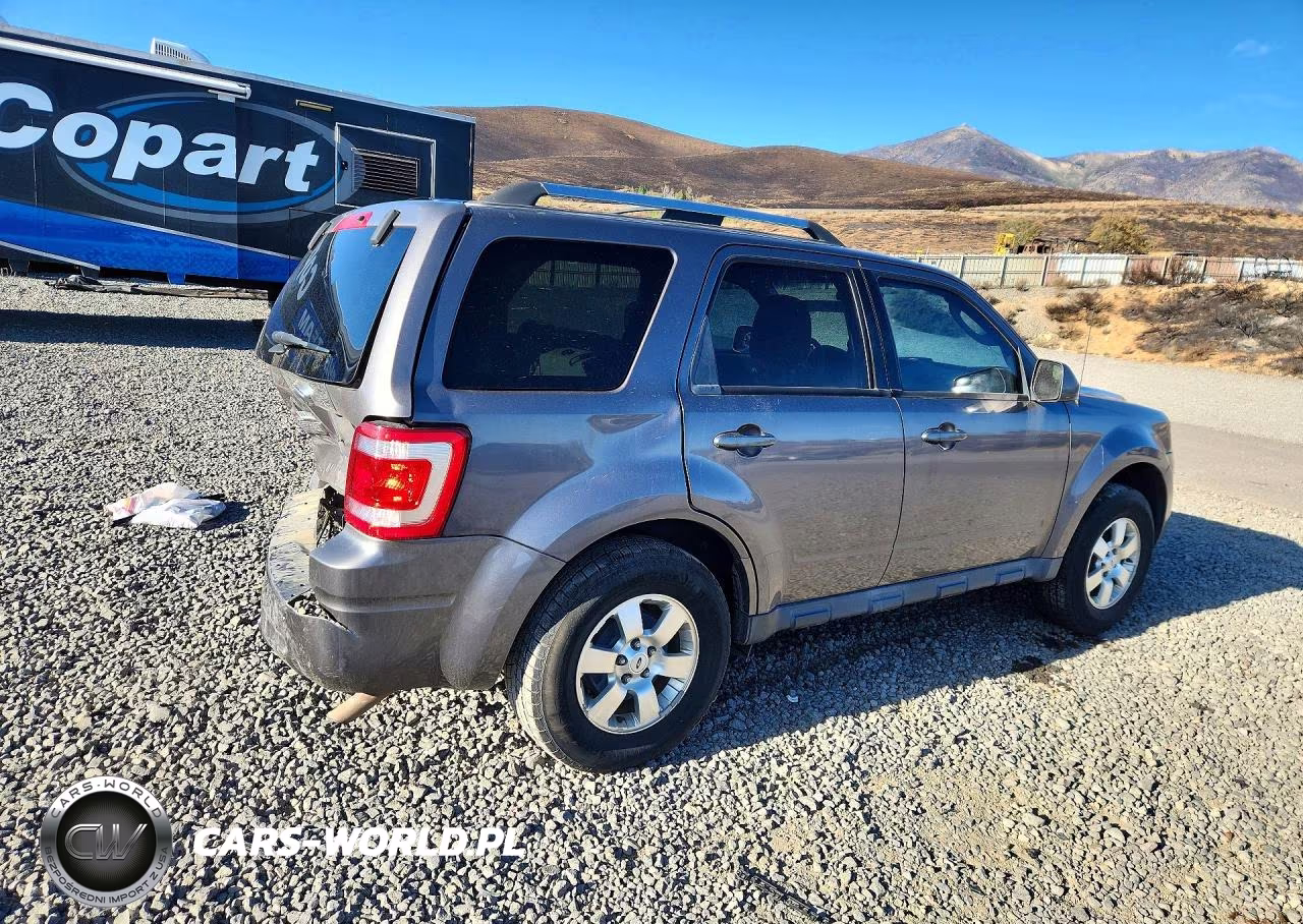 2011 Ford Escape Limited VIN:1FMCU0EG3BKC42145 - 3