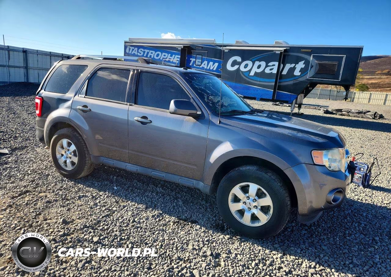 2011 Ford Escape Limited VIN:1FMCU0EG3BKC42145 - 4