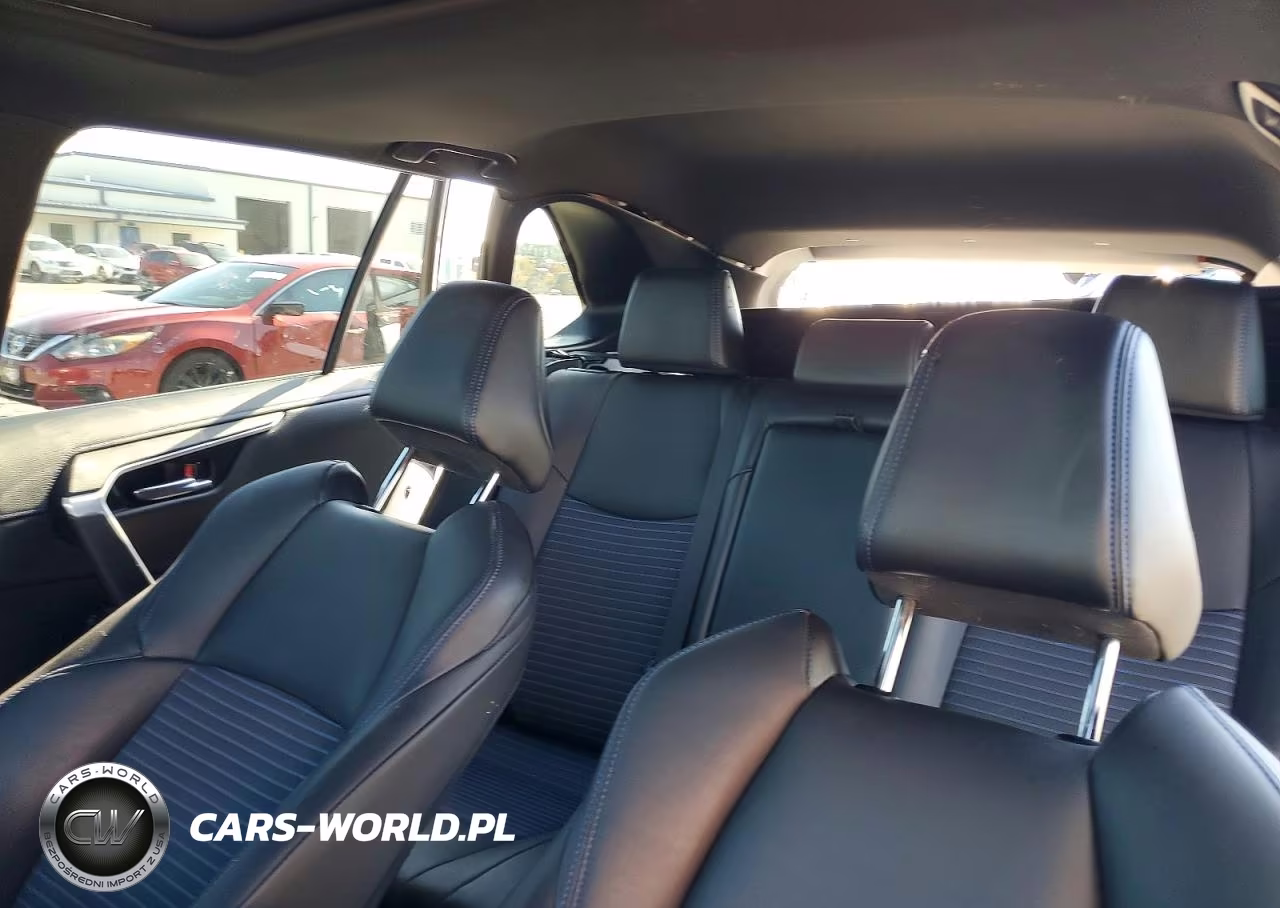 2024 Toyota Rav4 Xse VIN:2T3E6RFV9RW055289 - 10
