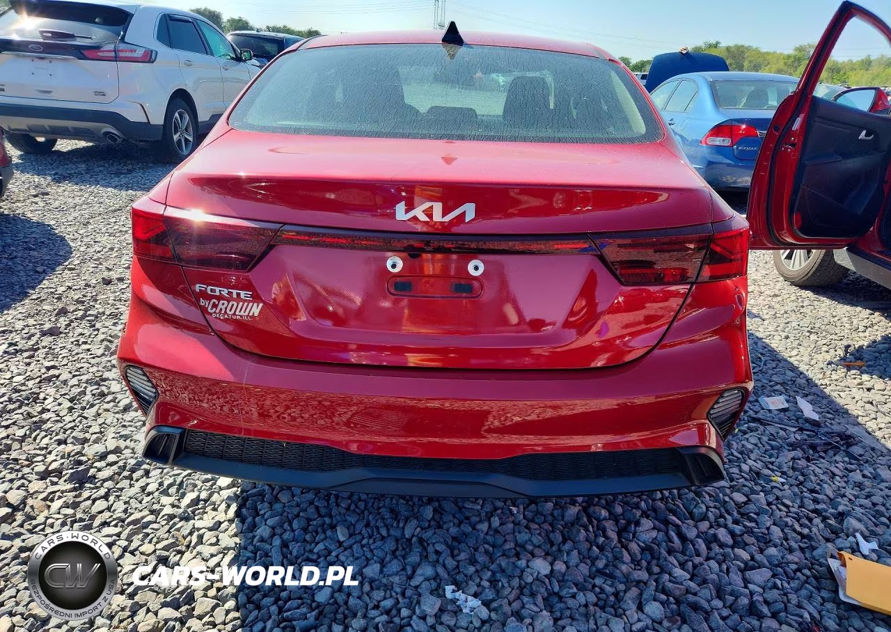 2023 Kia Forte Lxs VIN:3KPF24AD0PE623634 - 6