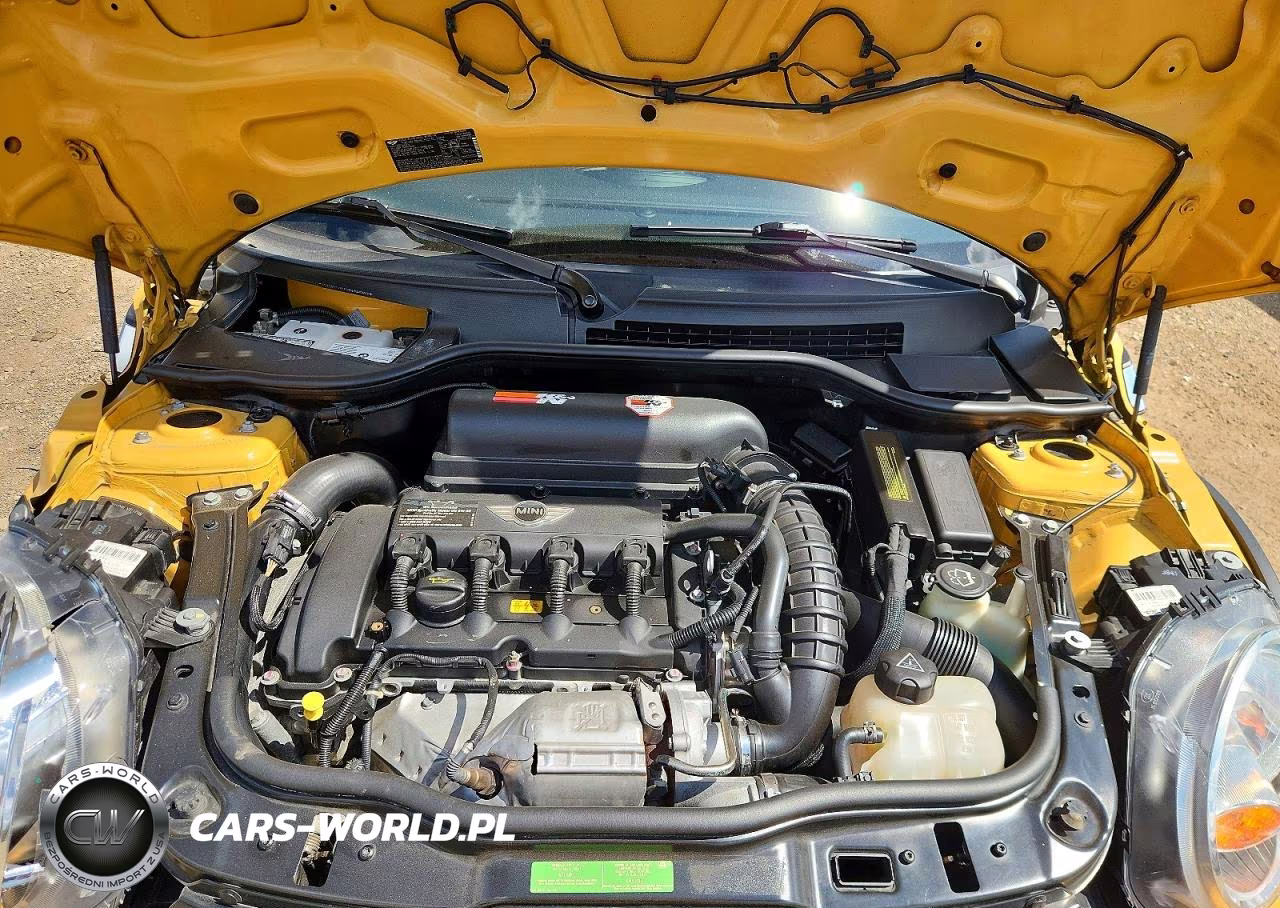 2007 Mini Cooper S VIN:WMWMF73547TL87111 - 11