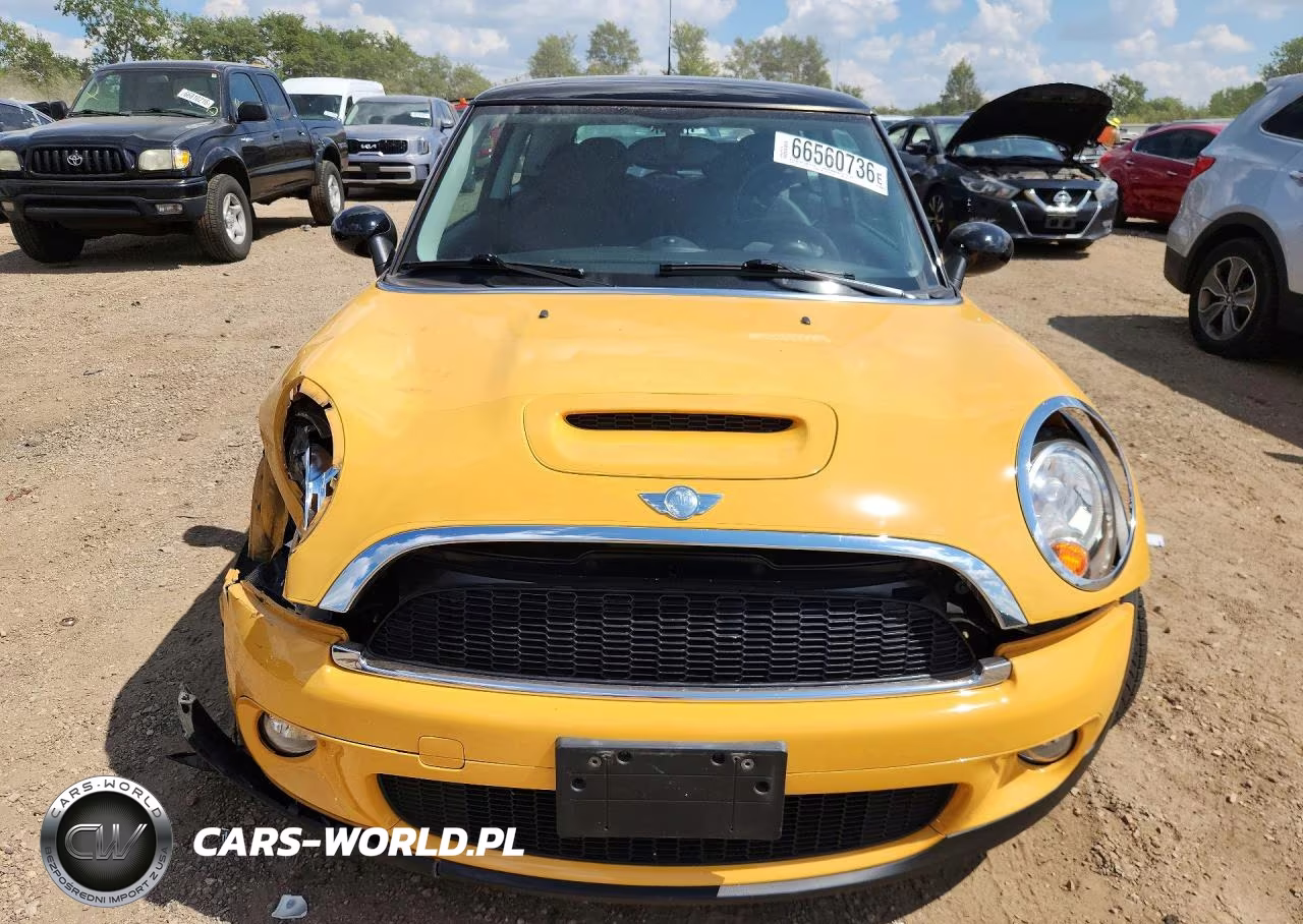 2007 Mini Cooper S VIN:WMWMF73547TL87111 - 5