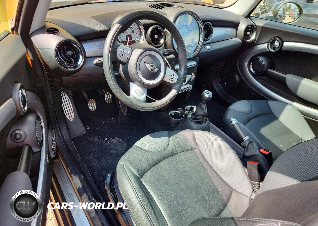 2007 Mini Cooper S VIN:WMWMF73547TL87111 - 8