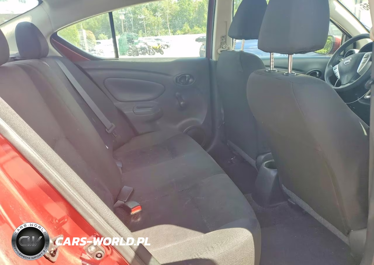 2018 Nissan Versa S Plus VIN:3N1CN7AP9JL831877 - 10