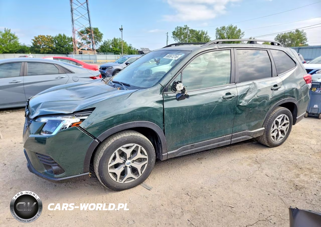 2024 Subaru Forester Premium
