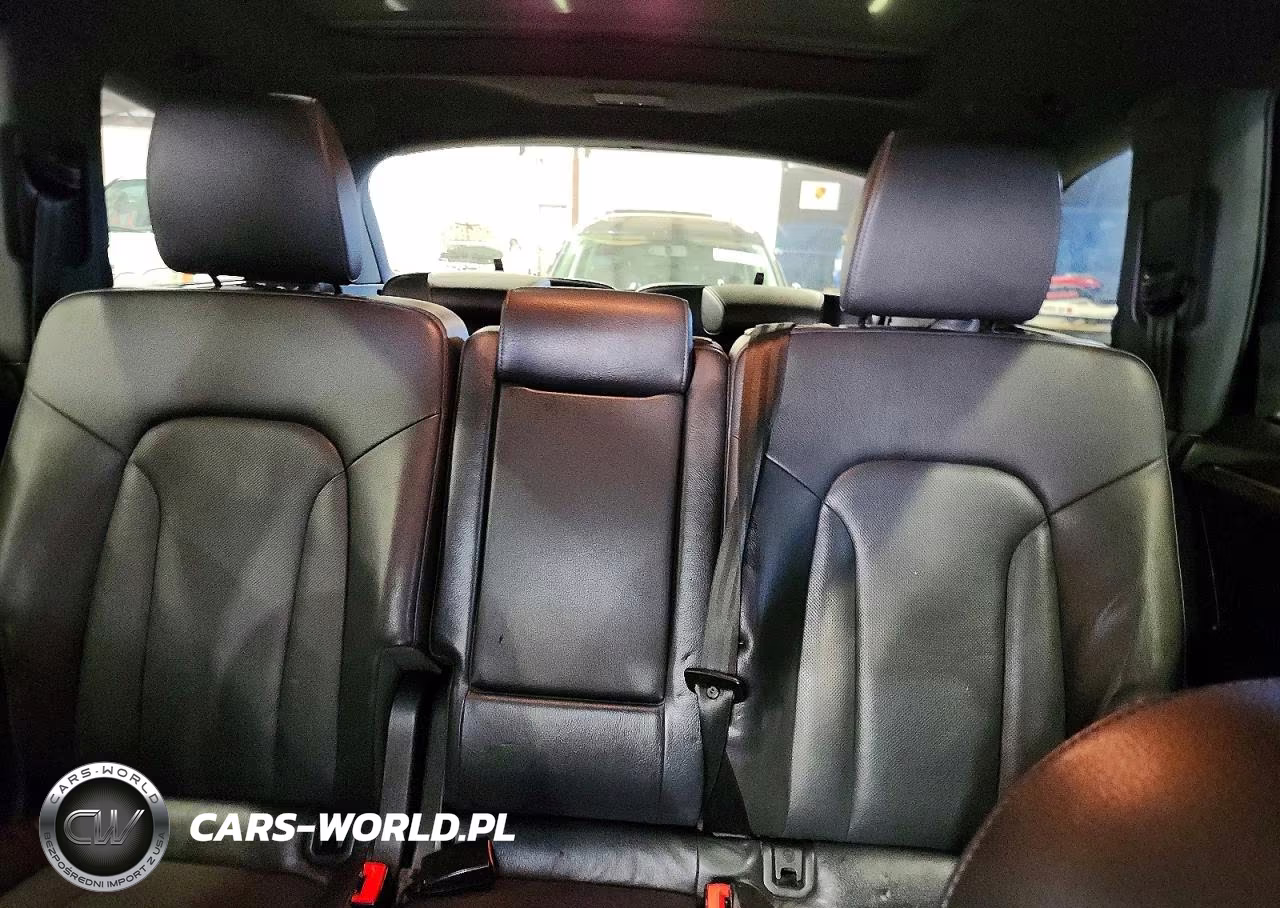 2015 Audi Q7 Prestige VIN:WA1DGAFE0FD005927 - 10