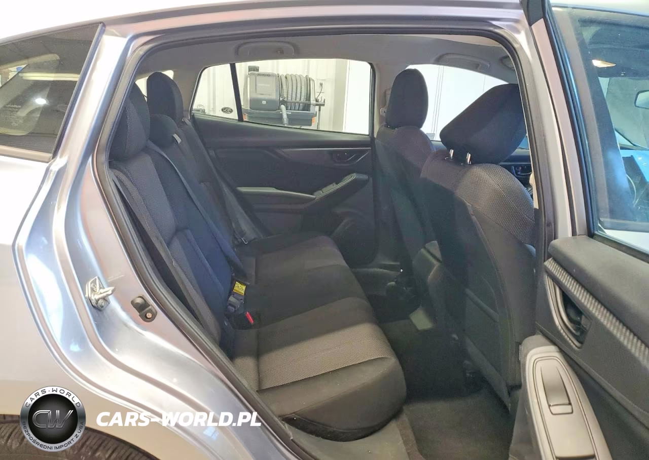 2017 Subaru Impreza VIN:4S3GTAA68H1741422 - 10