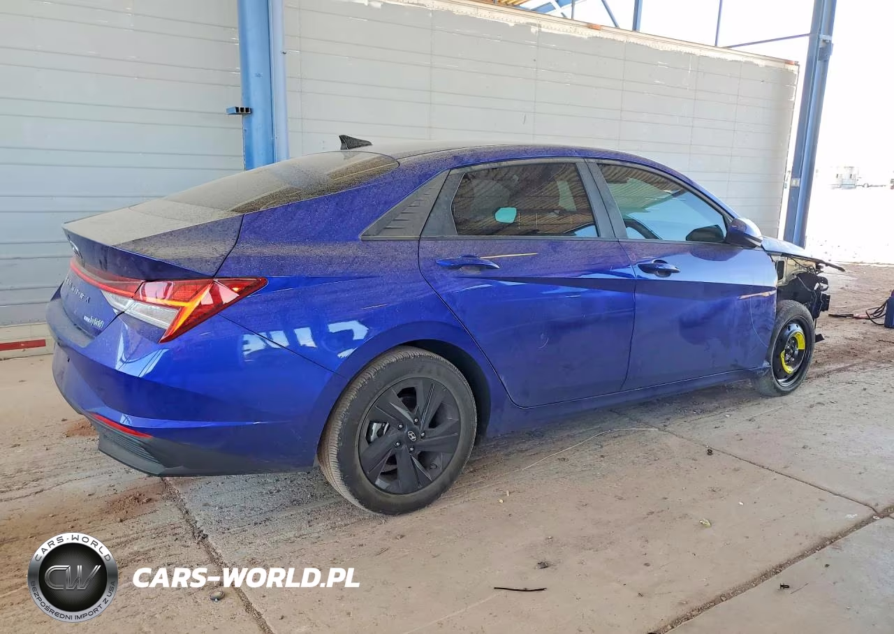 2023 Hyundai Elantra Blue VIN:KMHLM4AJ1PU088653 - 3