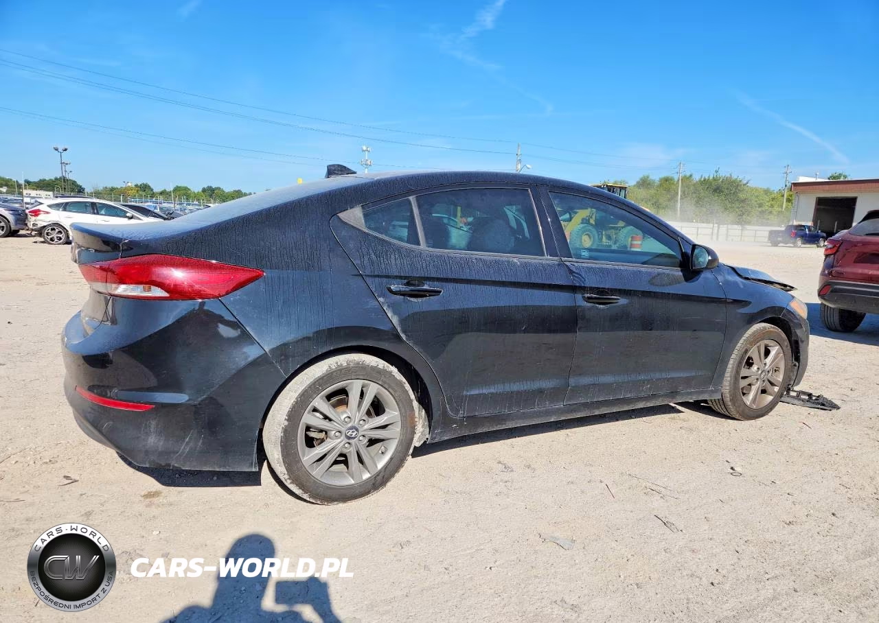 2018 Hyundai Elantra Sel VIN:KMHD84LFXJU588982 - 3