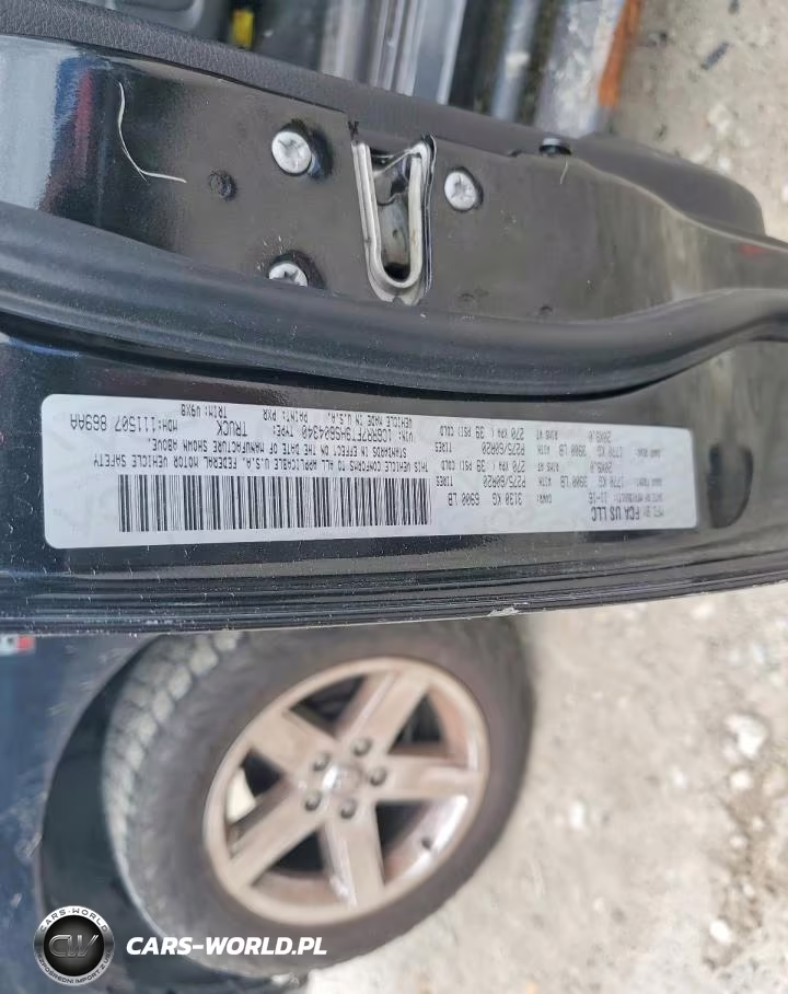 2017 Ram 1500 St VIN:1C6RR7FT9HS604340 - 12