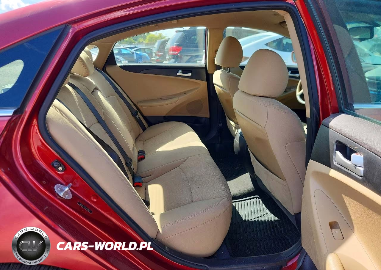 2012 Hyundai Sonata VIN:5NPEB4AC7CH357909 - 10