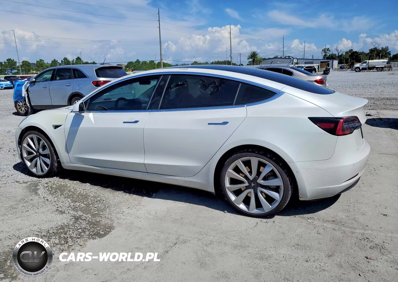2020 Tesla Model 3 VIN:5YJ3E1EB4LF618250 - 2